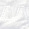 Glovii GA1W heated scarf white 5