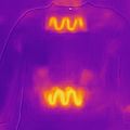 Glovii GJ1R heated sweatshirt red 10