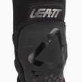 Leatt 3DF 5.0 Evo black bicycle knee protectors 4