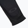 Oakley All Mountain D30 Elbow blackout bike protectors 3