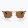 Sunglasses Oakley Frogskins Range prizm bronze 2