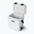 Portable fridge YETI Roadie white 3