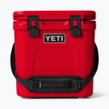 Portable fridge YETI Roadie rescue red