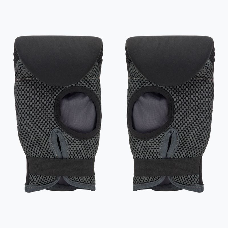 Everlast Heavy Bag boxing gloves black 2