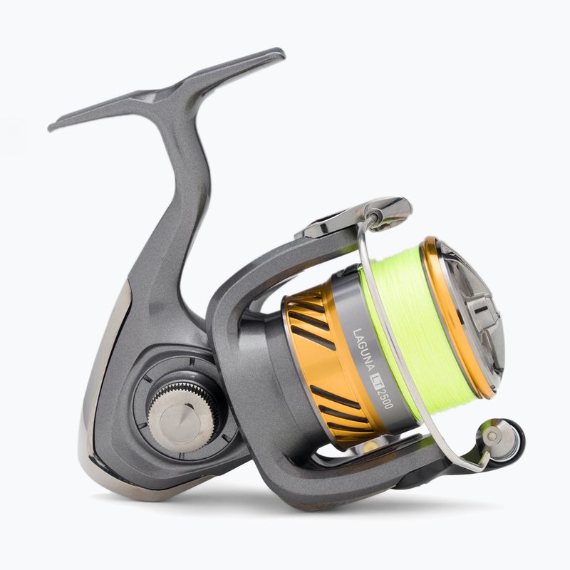 Daiwa 20 Laguna LT spinning reel 2