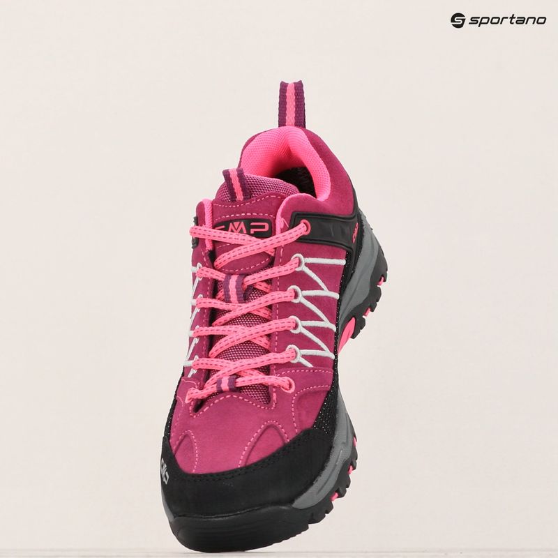 CMP junior boots Rigel Low Wp berry / pink fluo 9