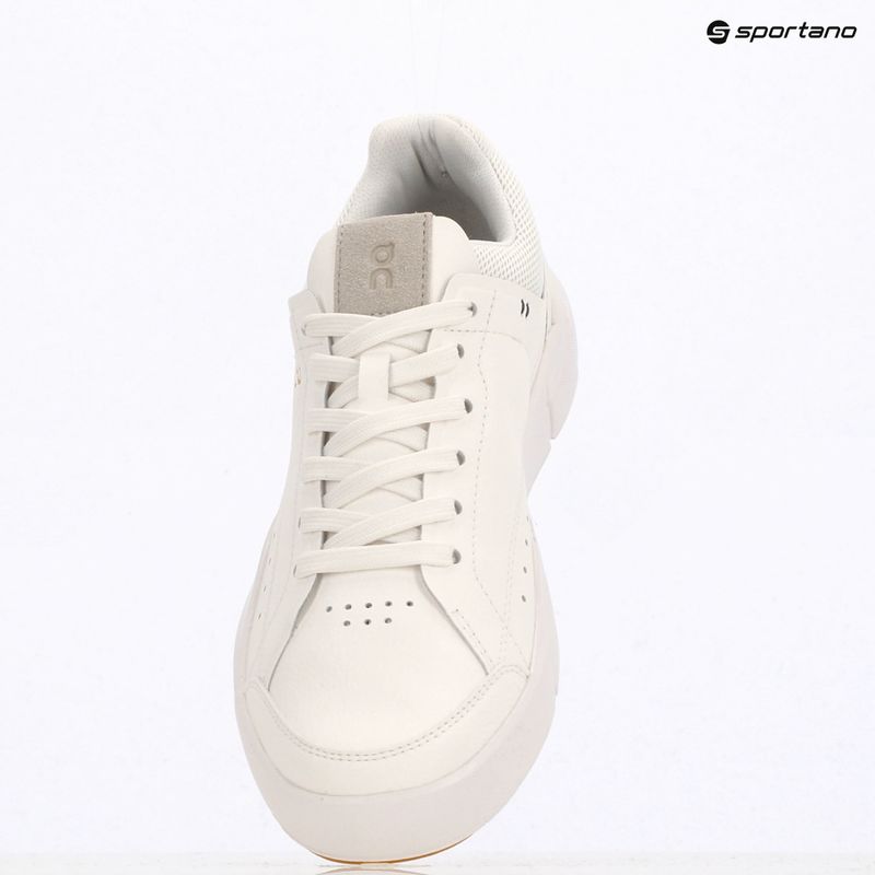 Women's shoes On The Roger Centre Court white/gum 9