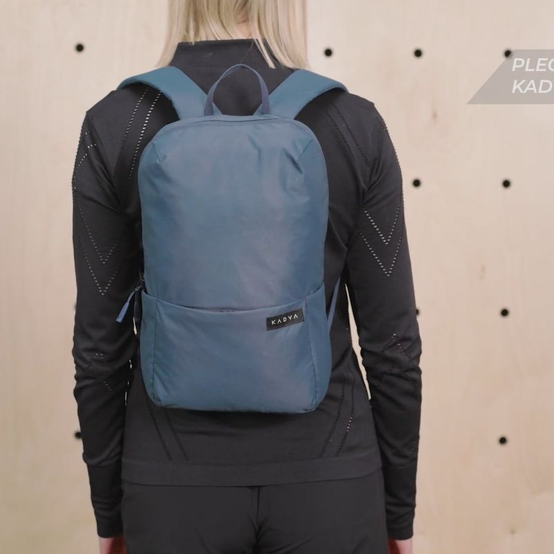 KADVA CityQuest 9 l green urban backpack 11