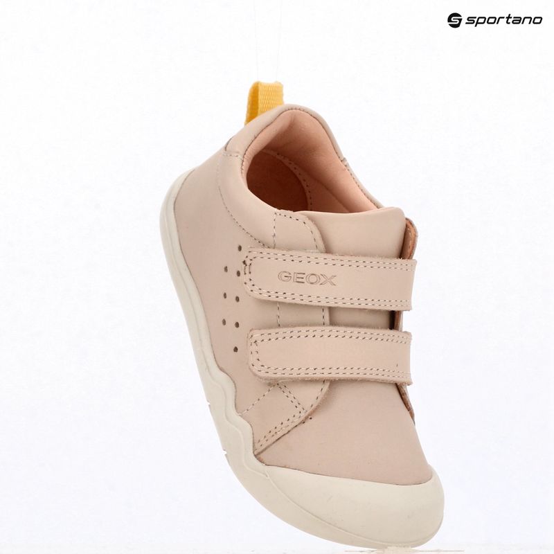 Geox Steppieup light ivory children's barefoot shoes 17