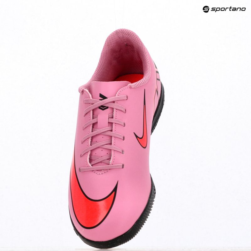 Children's football boots Nike Mercurial Vapor 16 Club IC magic flamingo/black/total crimson 12