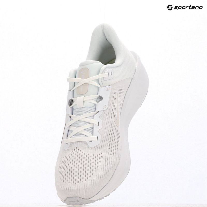 Men's running shoes Nike Quest 6 white / platinum tint / white 11