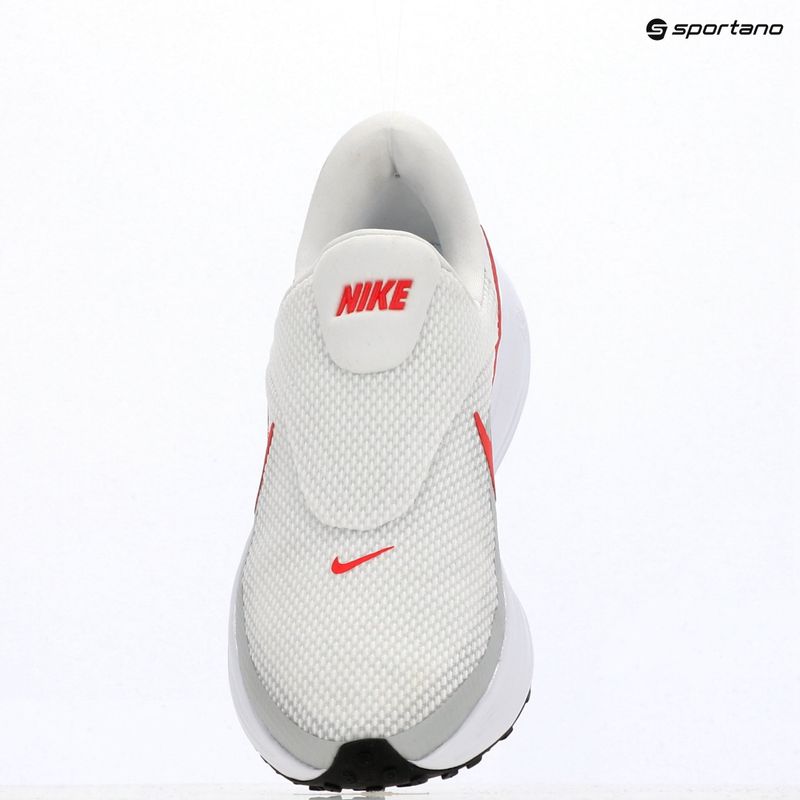 Men's running shoes Nike Revolution 8 EasyOn white/off white/light crimson 19