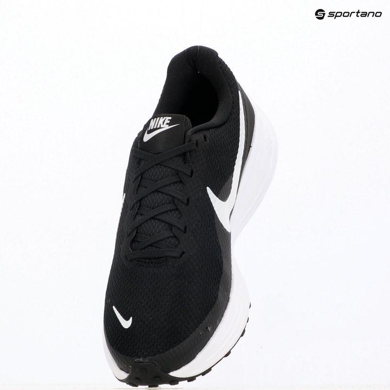 Men's running shoes Nike Revolution 8 black/black/white 11