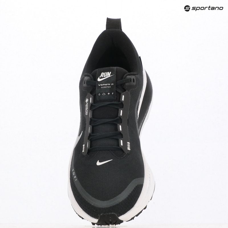 Men's running shoes Nike Vomero 18 GORE-TEX black/anthracite/white/metallic silver 20