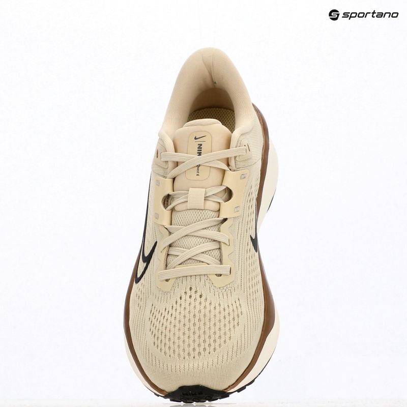 Women's running shoes Nike Quest 6 light khaki/sail/metallic gold/off noir 10