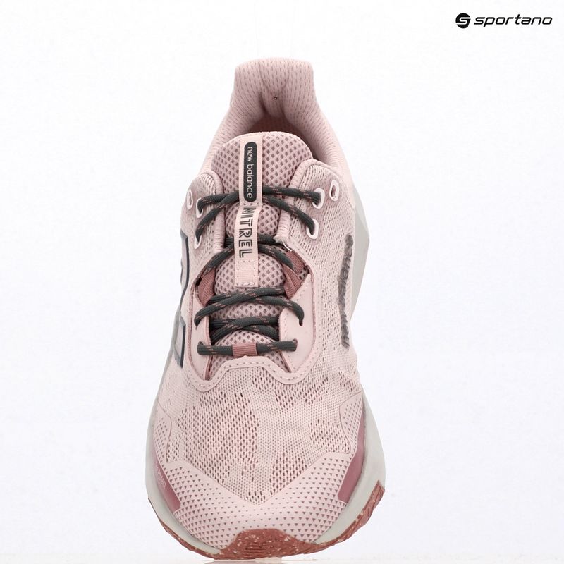 Women's running shoes New Balance Dynasoft Nitrel V6 stone pink/rosewood/grey matter 9