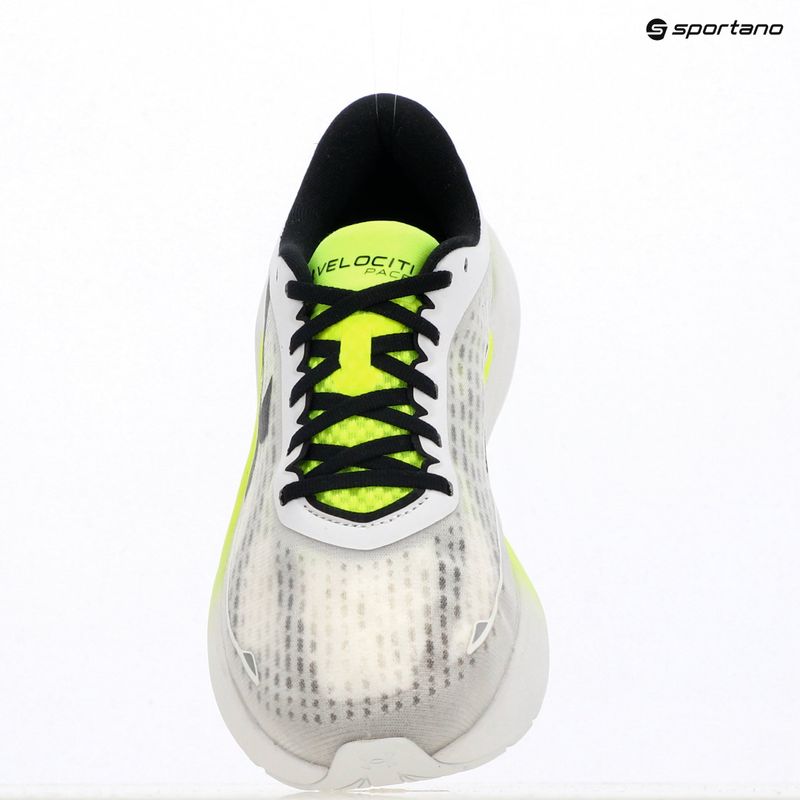 Men's running shoes Under Armour Velociti Pace white/black/distant gray 3