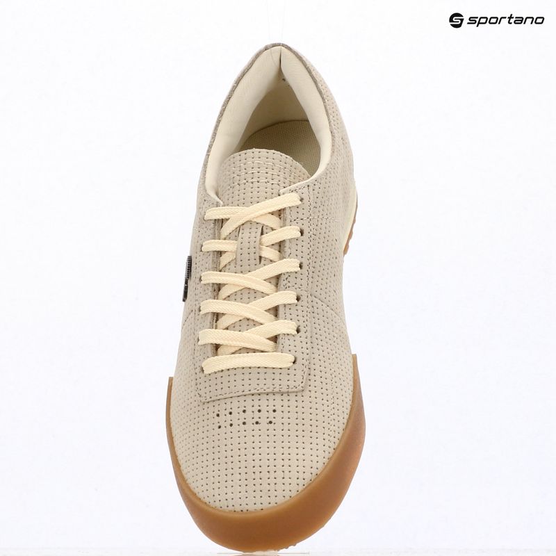 Women's shoes Lacoste Aura off white/gum 9