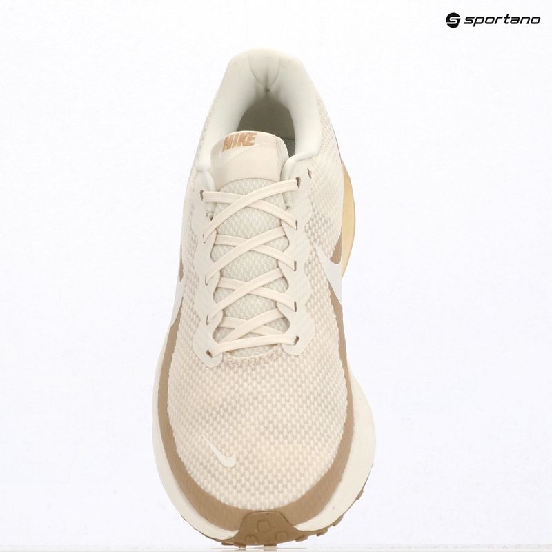 Men's running shoes Nike Revolution 8 Extra Wide pale ivory/sanddrift/linen/sail 6