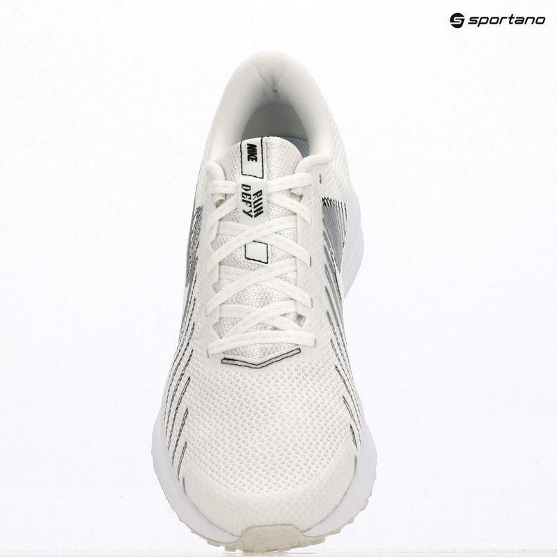 Men's running shoes Nike Run Defy summit white/white/black/metallic silver 7