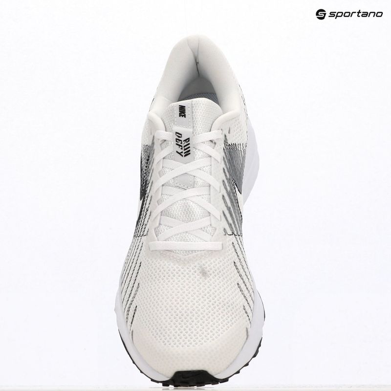 Men's running shoes Nike Run Defy white/black 6