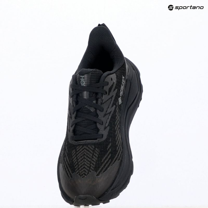 Women's running shoes HOKA Challenger 8 GTX black/carbon black 18