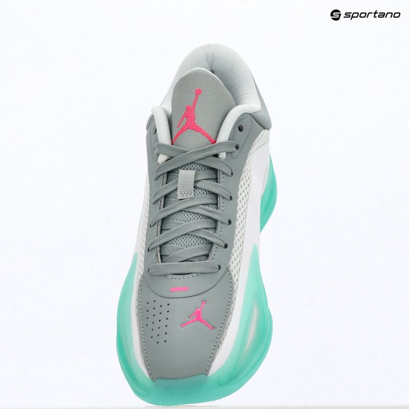 Women's basketball shoes Nike Jordan Heir Series 2 white/metallic silver/light pumice 13