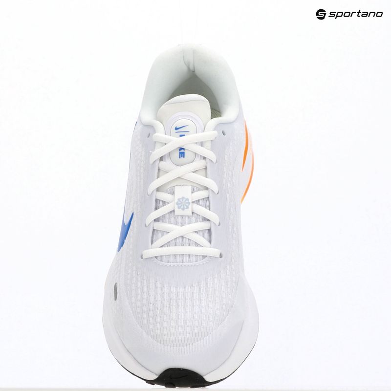Men's running shoes Nike Journey Run white/total orange/blue crystal 13
