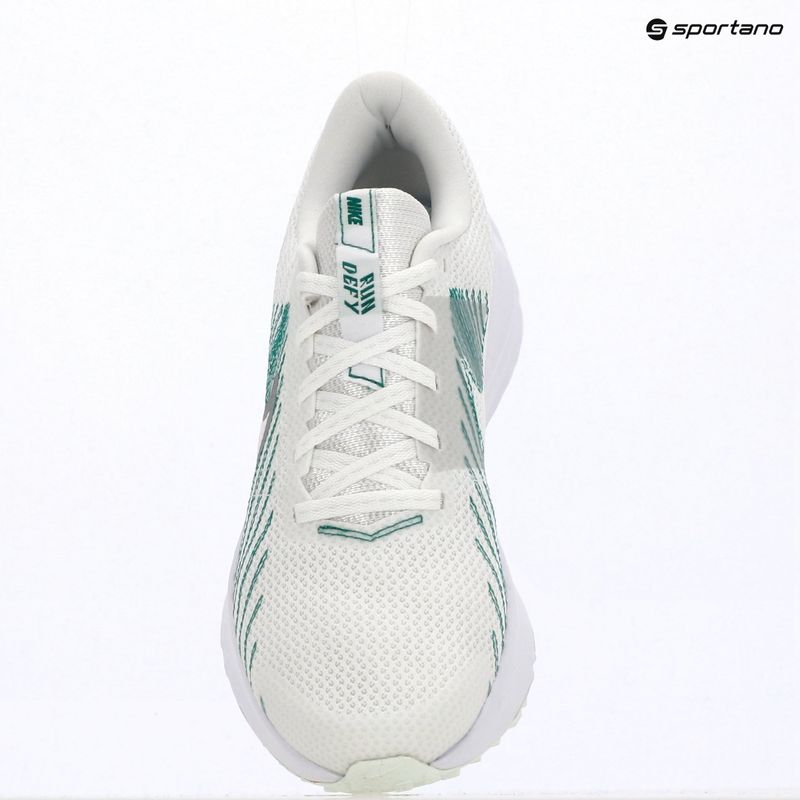 Women's running shoes Nike Run Defy summit white/white/metallic silver 14