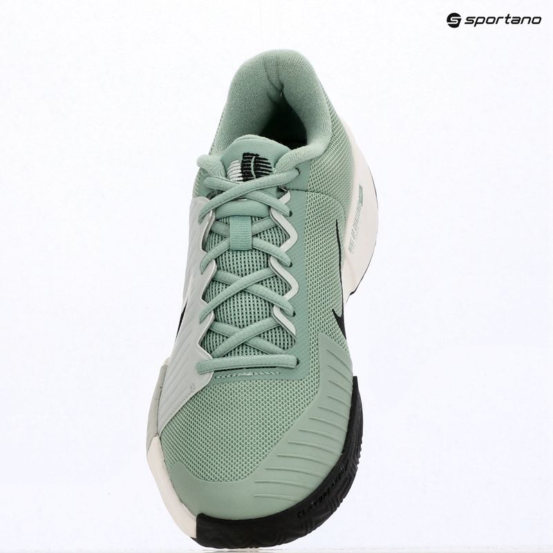 Women's tennis shoes Nike GP Challenge Pro steam/light silver/white/black 19