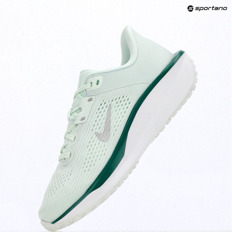 Women's running shoes Nike Quest 6 barely green/white/metallic silver 14