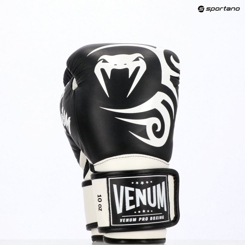 Boxing gloves Venum Giant 2.0 Mike Tyson Pro Boxing 9