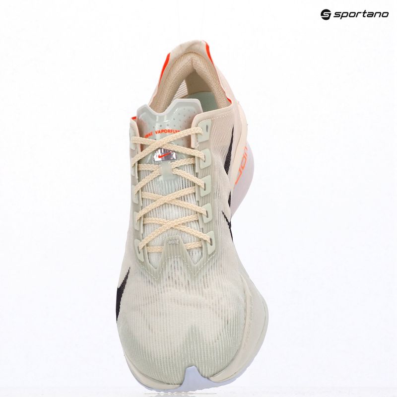 Women's running shoes Nike Vaporfly 4 Barely Green/Chalk/Purple Dynasty 18