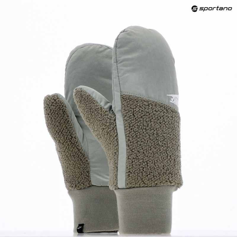 Nike High Pile Fleece light army/jade horizon/white gloves 3