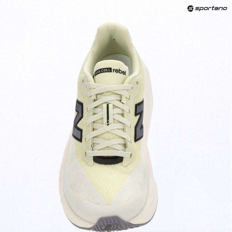 Women's running shoes New Balance FuelCell Rebel V5 pistachio butter/sea salt 9