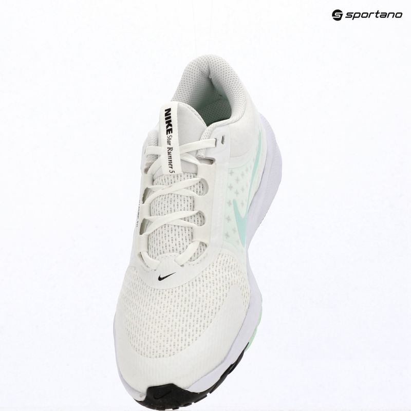 Children's running shoes Nike Star Runner 5 summit white/black/arctic green 8