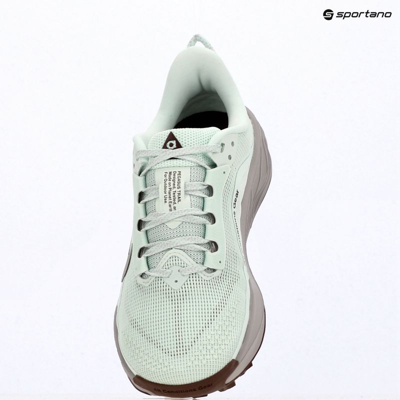 Women's running shoes Nike ACG Pegasus Trail barely green/light bone/silver lilac 10