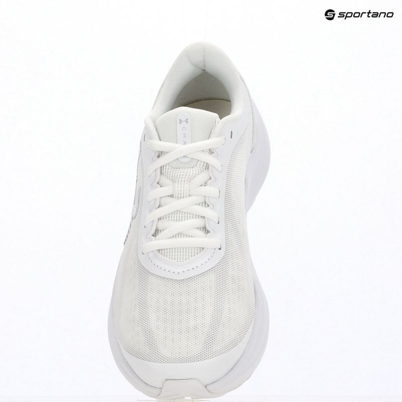 Women's running shoes Under Armour Chase white/white/iridescent 14