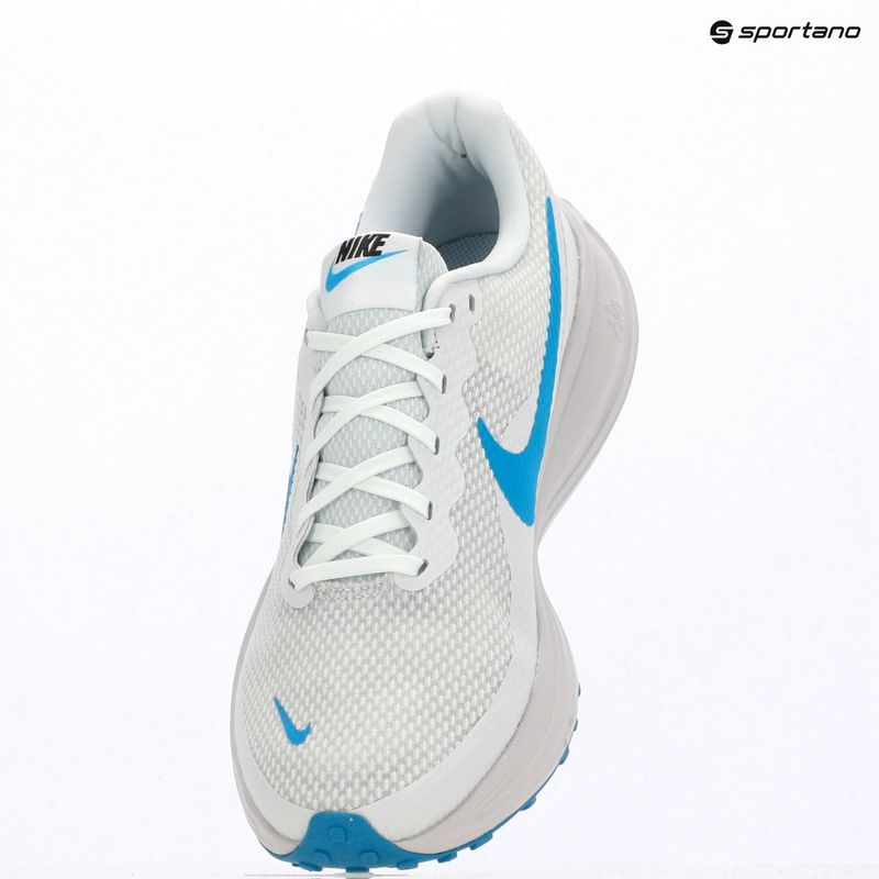 Men's running shoes Nike Revolution 8 off white/vast grey/light current blue 17