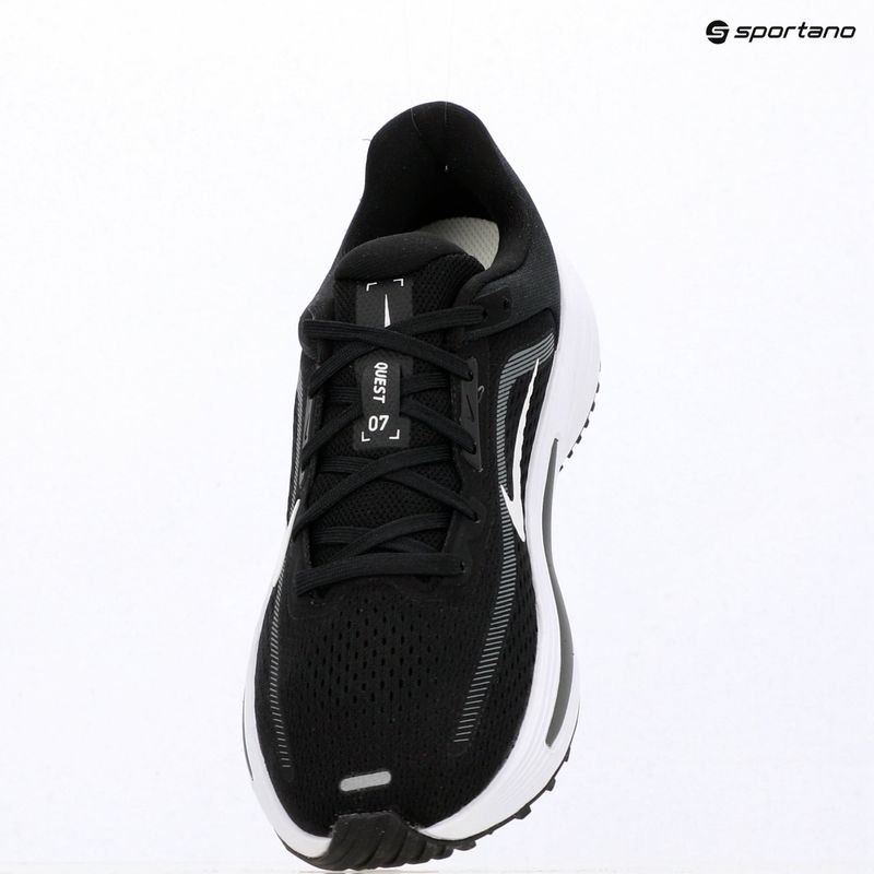 Women's running shoes Nike Quest 7 black/anthracite/white 18