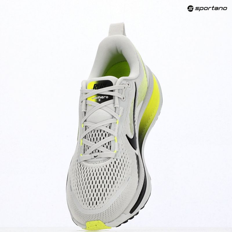 Men's running shoes Nike Vomero 18 photon dust/volt/black 17