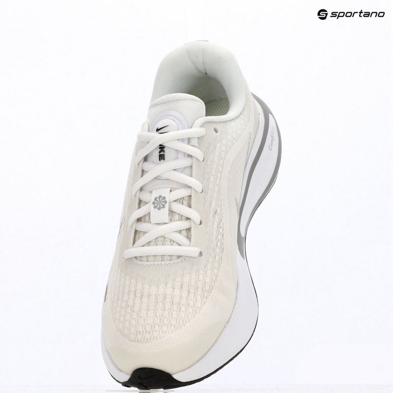 Women's running shoes Nike Journey Run white/sail/black/metallic silver 14