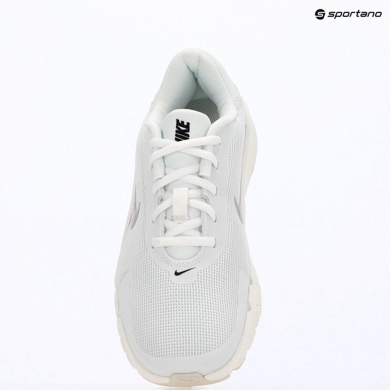 Women's training shoes Nike Flex Train white/sail/phantom/ metallic silver 10