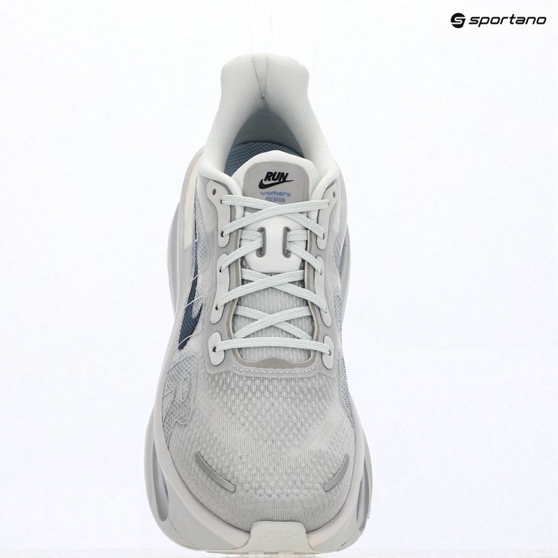 Men's running shoes Nike Vomero Premium off white/grey fog/dark obsidian 17