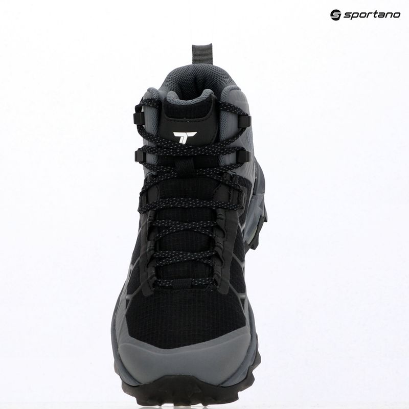 Women's trekking boots Columbia Peakfreak Titanum Outdry Mid black/sedona sage 8