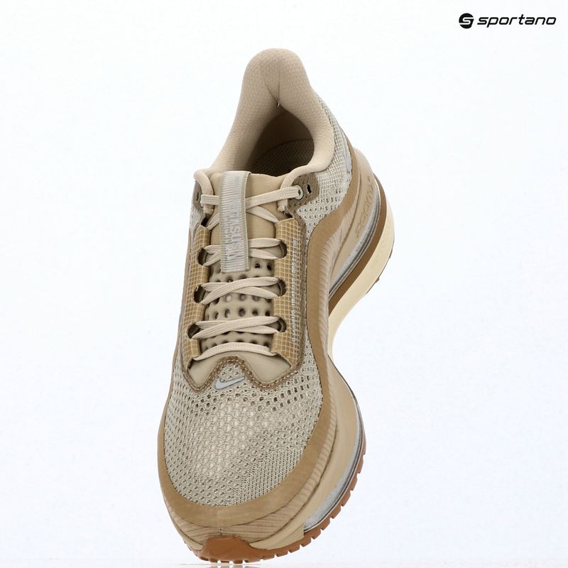 Men's running shoes Nike Pegasus Premium desert khaki/light khaki/metallic silver 14