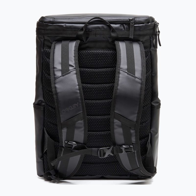 Oakley Square Rc 29 l blackout hiking backpack 2
