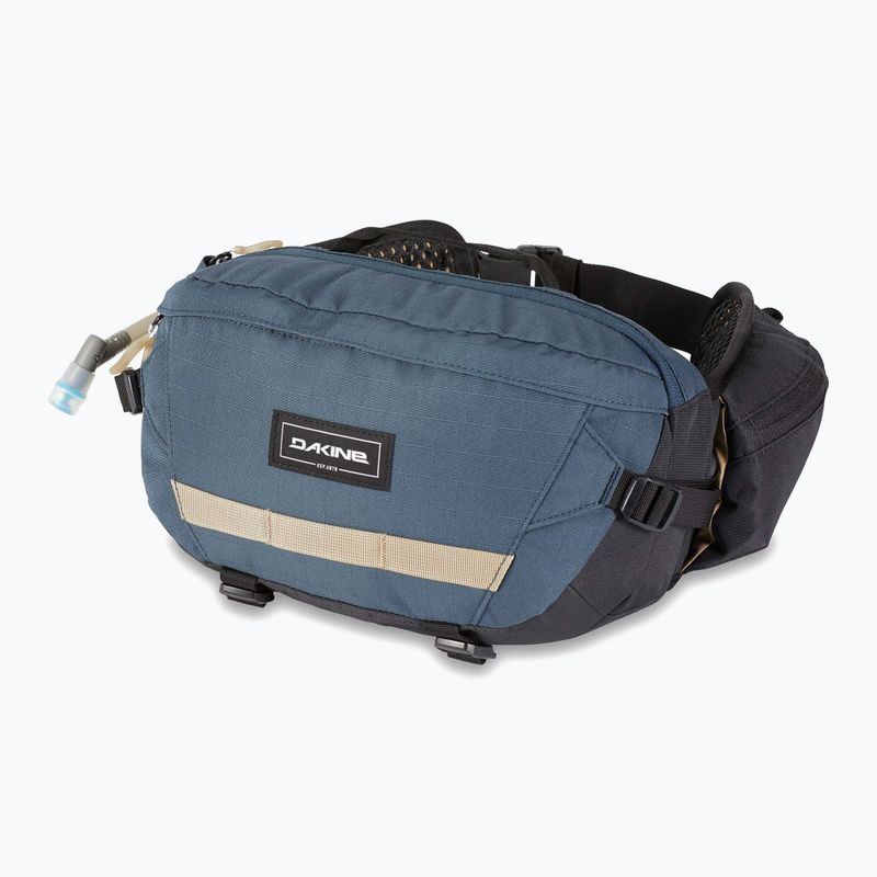 Dakine Hot Laps 5 l waistbag with reservoir midnight blue