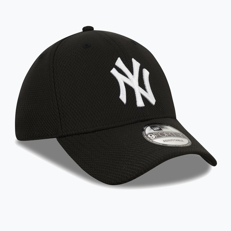 New Era Diamond Era Essential 9Forty New York Yankees black cap 4