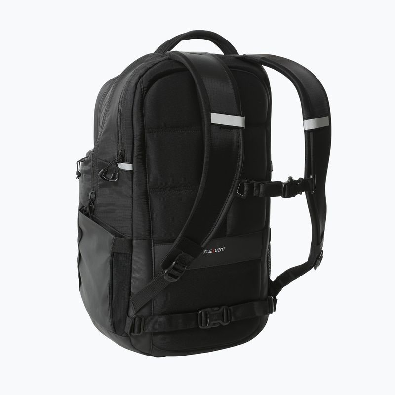 The North Face Surge 31 l black/black hiking backpack 2